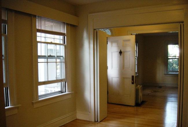 /static/images/house/24893/68a1381542c7a1e9d6a8dc74a4c21a4f.jpg